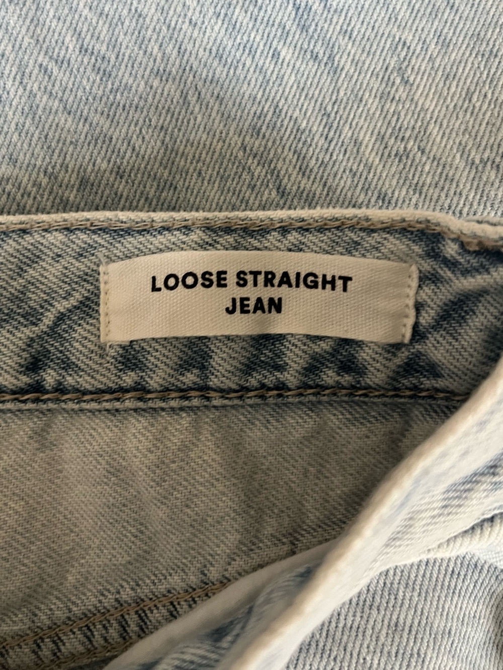 Cotton On Women’s Light Wash Loose Straight Jeans Size 2 Like New - Picture 9 of 11